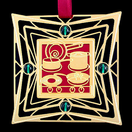 Cooking Ornament - Berry Aluminum with Gold Design
